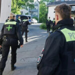 Az osztrák hatóságok külföldi hírszerző szolgálat javára, Ausztria érdekeit sértő tevékenység gyanújával folytatnak nyomozást.